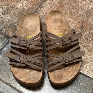Birkenstock Granada sandals in Mocha brown, size 38 narrow fit